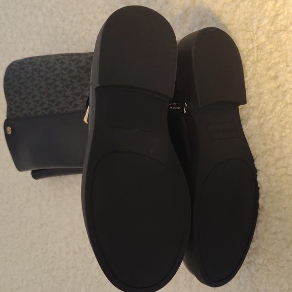 Michael Kors Black Knee-High Boots. Size 5 M - Picture 8 of 9